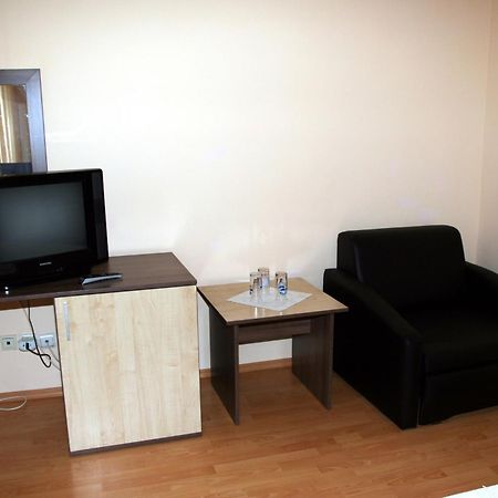 Interrum Hotel Razgrad الغرفة الصورة