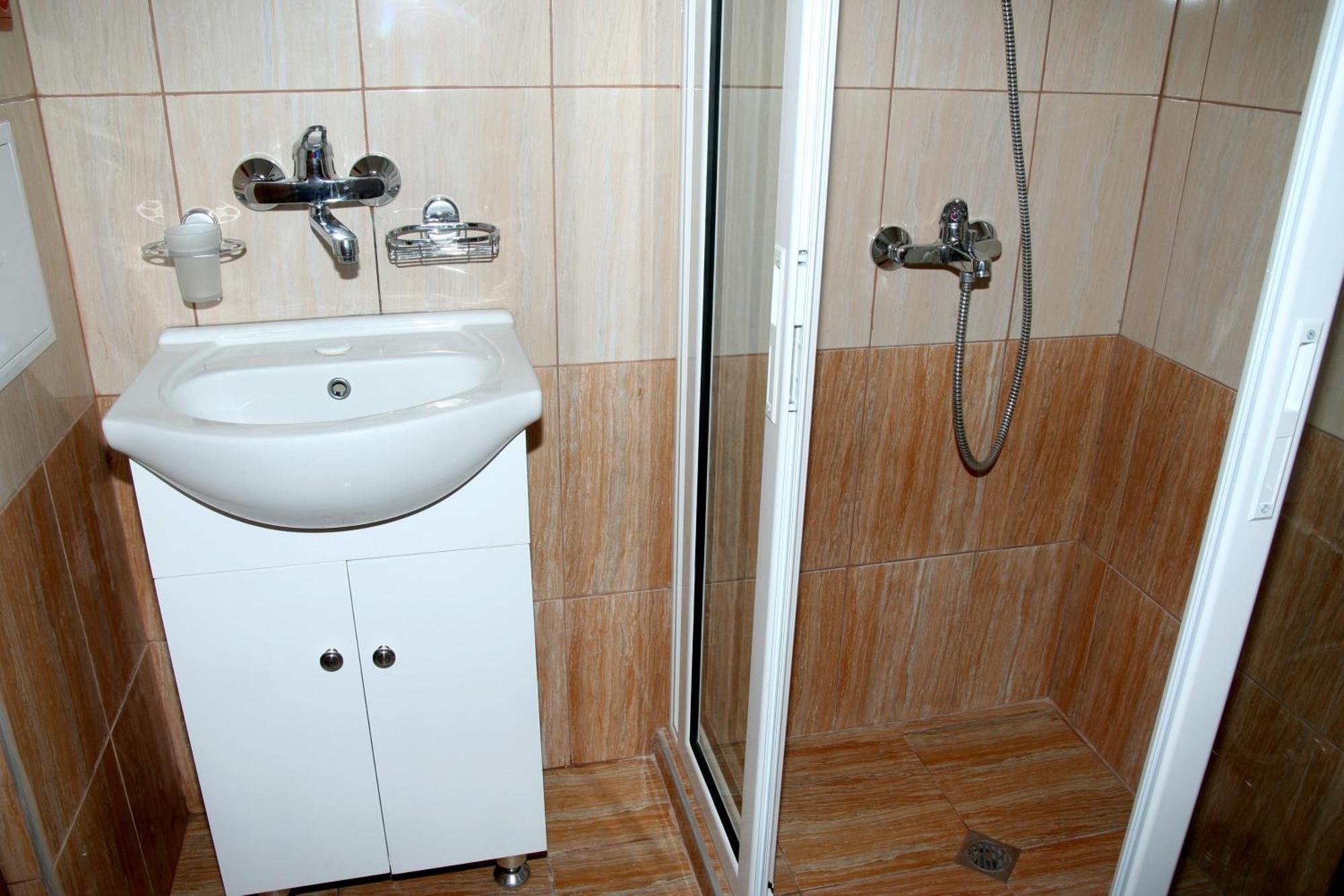 Interrum Hotel Razgrad الغرفة الصورة
