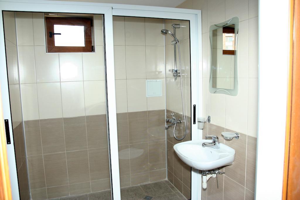 Interrum Hotel Razgrad الغرفة الصورة