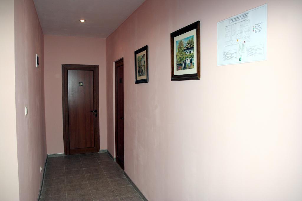 Interrum Hotel Razgrad المظهر الخارجي الصورة